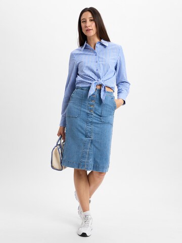 Marie Lund Blouse in Blue