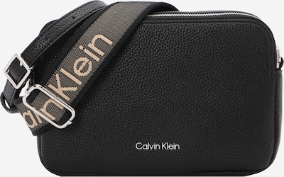 Calvin Klein Olkalaukku 'Logo Strap Pebble Grain Camera' koossa One Size värissä musta, Tuotenäkymä