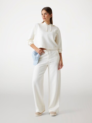 GUESS Sweatshirt in Weiß