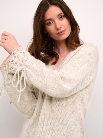 Cream Sweater 'Niso' in Beige