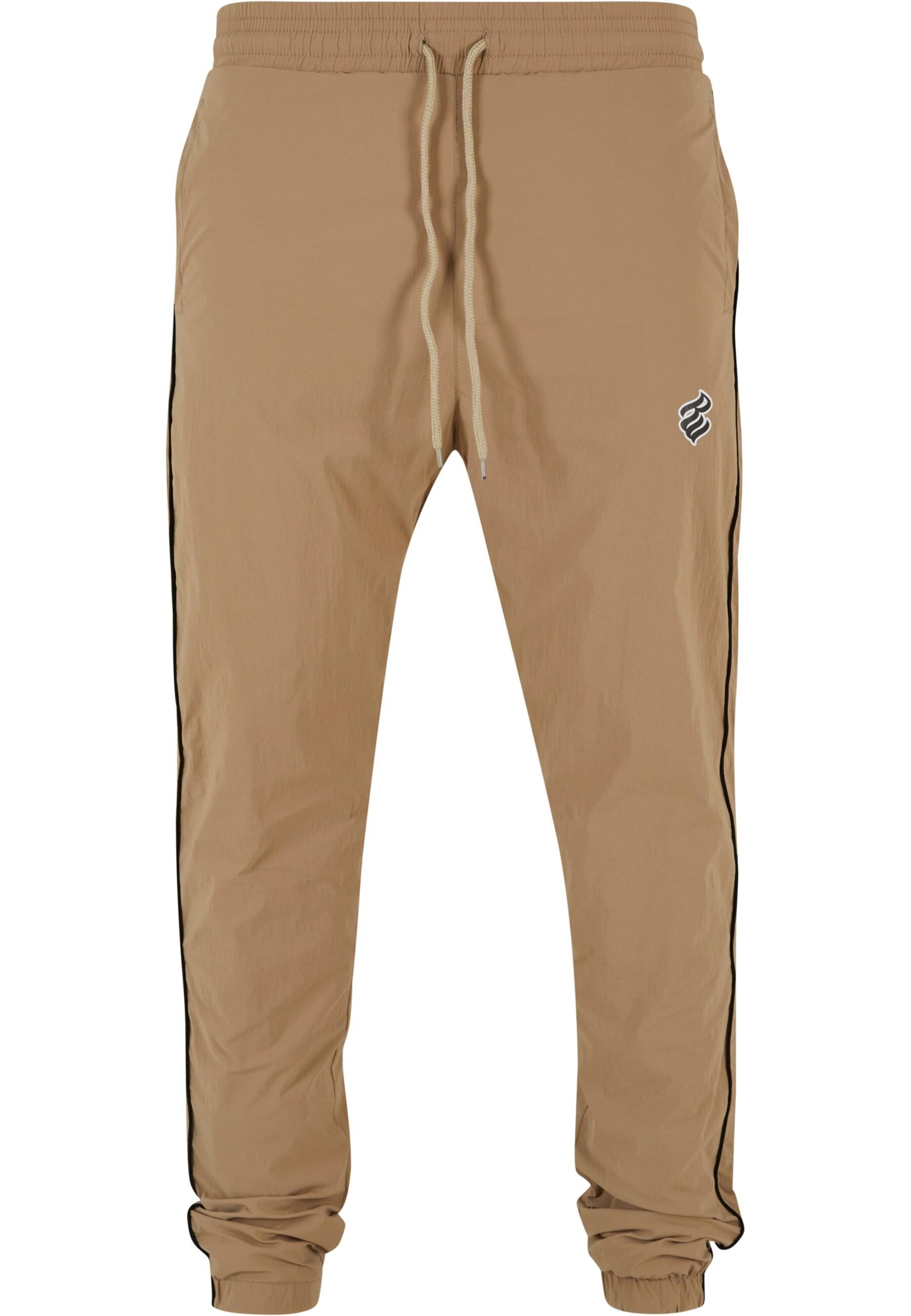 Trening 'Champ' de la ROCAWEAR pe bej