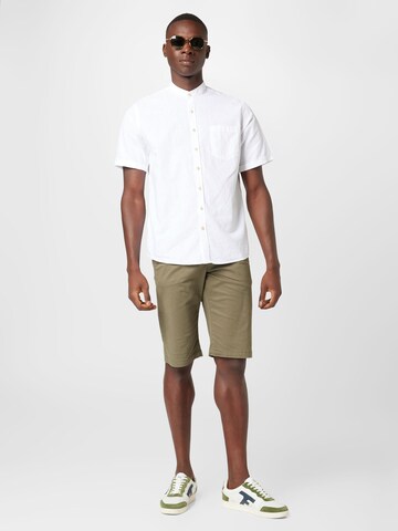 Coupe regular Chemise Jack's en blanc