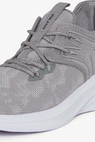 BLEND Sneaker in Grau