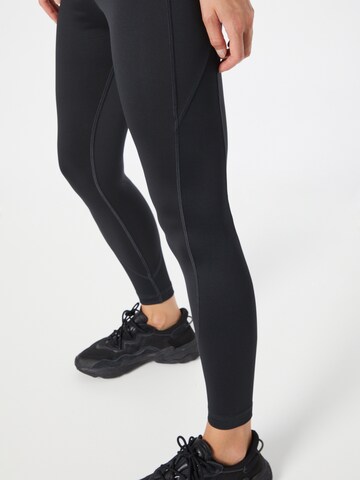 Reebok Skinny Workout Pants in Black