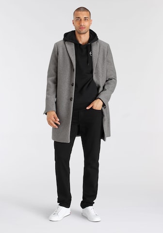 BRUNO BANANI Winter Coat in Grey