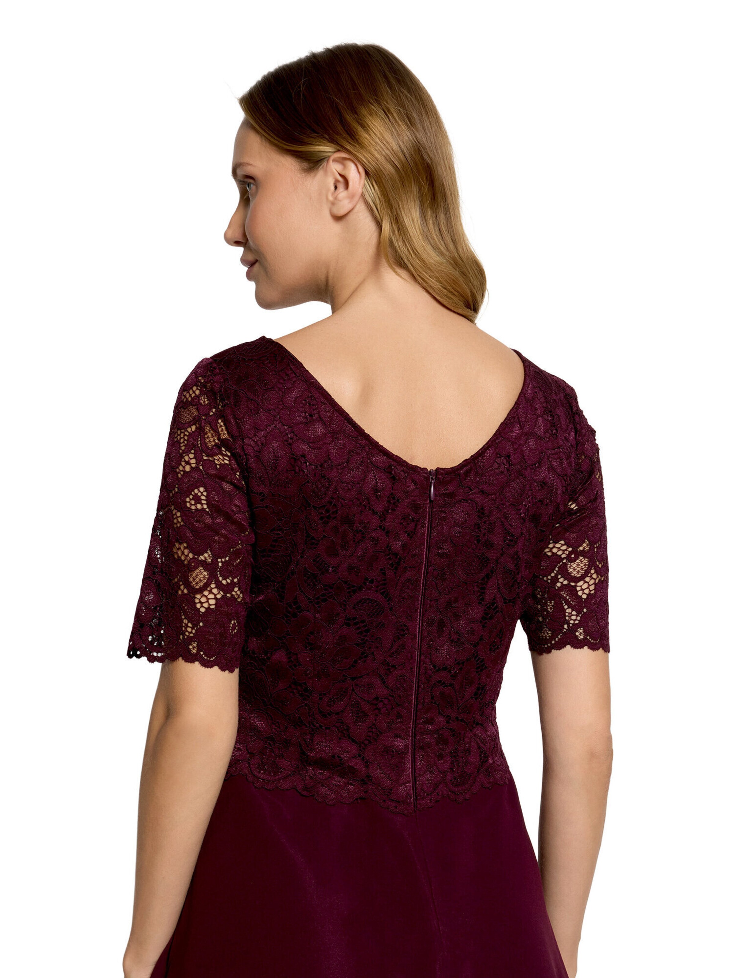 Robe de cocktail Vera Mont en rouge