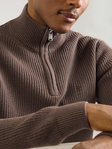 REPLAY Sweater in Brown