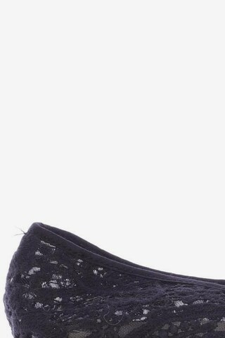 Madeleine Flats & Loafers in 39 in Black
