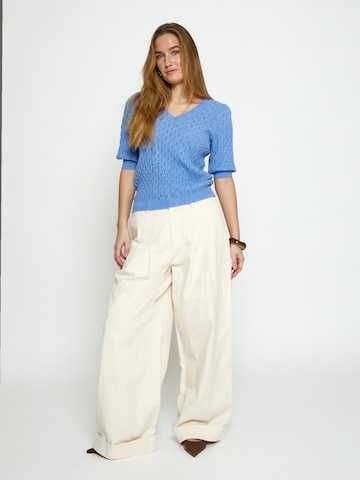 Peppercorn - Top 'Rosalia' em azul