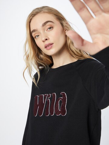 ONLY PLAY Athletic Sweatshirt 'NEDJA' in Black