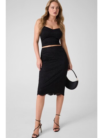 GUESS Top in Schwarz