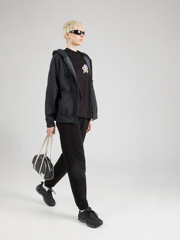 Pegador - Camiseta 'HOWITT' en negro