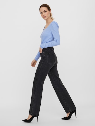 Wide leg Jeans 'Kithy' di VERO MODA in nero