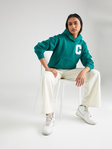 Felpa di Champion Authentic Athletic Apparel in verde