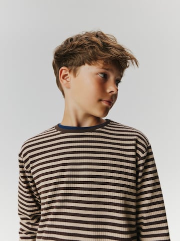 NAME IT - Camiseta en marrón