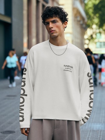 Felpa di Bershka in bianco: frontale
