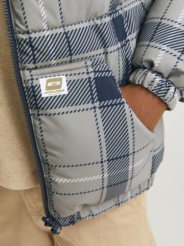 Jack & Jones Junior Winterjacke in Grün
