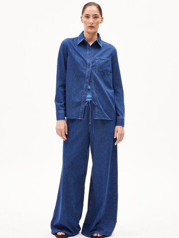 ARMEDANGELS Loosefit Broek in Blauw