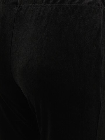 Only Petite - Acampanado Pantalón 'ONLSMOOTH' en negro