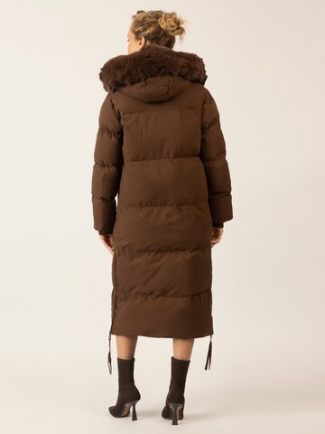 APART Winter Coat in Brown
