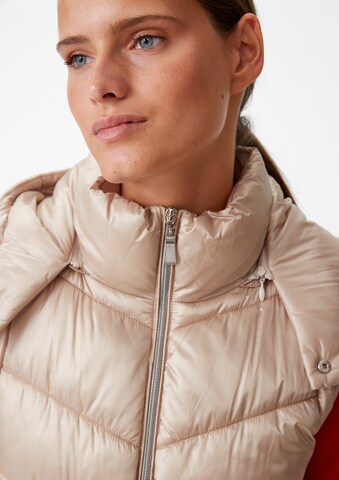 Gilet COMMA en beige