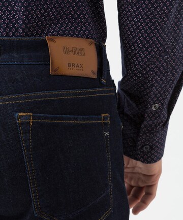 BRAX Regular Jeans 'Chuck' in Blue