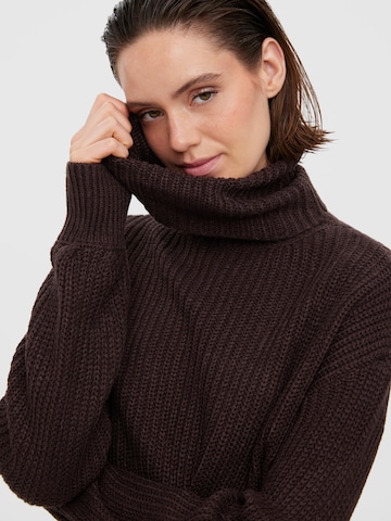 VERO MODA Sweater 'SAYLA' in Brown