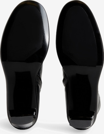 Calvin Klein حذاء بكاحل بلون أسود