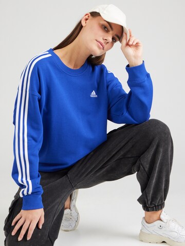 ADIDAS SPORTSWEAR Sportsweatshirt 'Essentials' in Blau: Vorderseite
