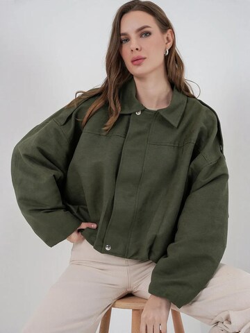 Giacca di mezza stagione di Bigdart in verde: frontale