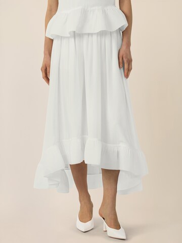 APART Skirt in Beige: front