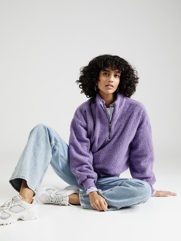 mazine - Sweatshirt 'Ajo' em roxo