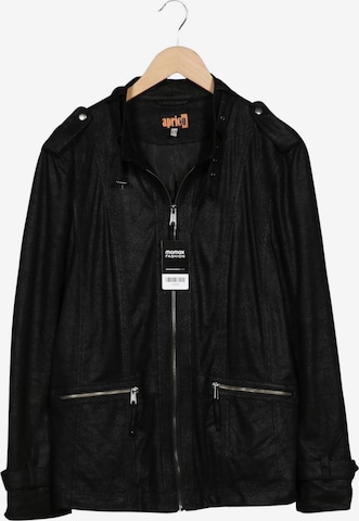 Aprico Jacke XXL in Schwarz: Vorderseite
