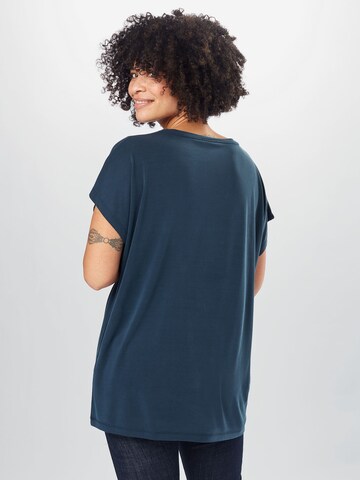 T-shirt 'Clina' KAFFE CURVE en bleu