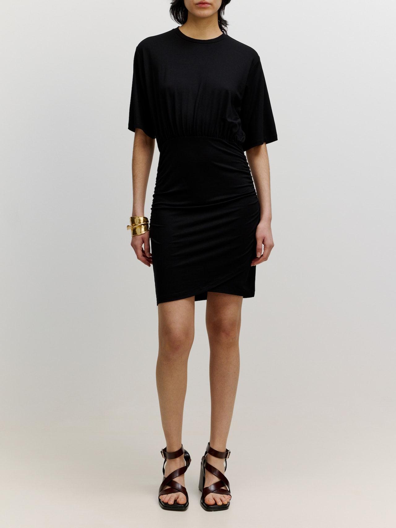 EDITED Produkte Kleid 'Thivya' schwarz