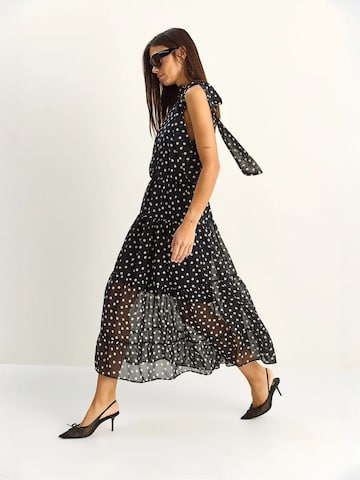 Robe Bianco Lucci en noir