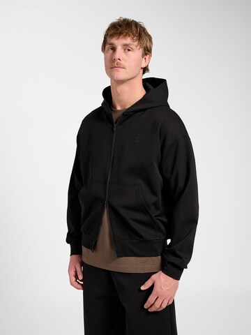 Hummel Sweatjacke in Schwarz: Vorderseite