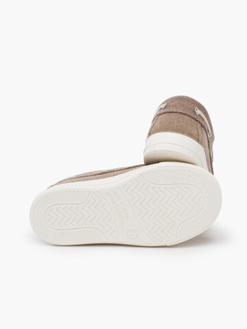 Chaussure basse Pisamonas en marron