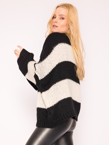 SASSYCLASSY Oversized Cardigan in Black