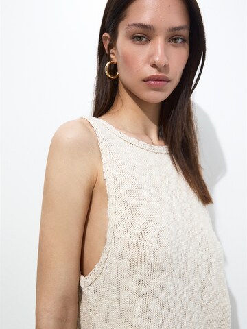 Pull&Bear Knitted top in Beige