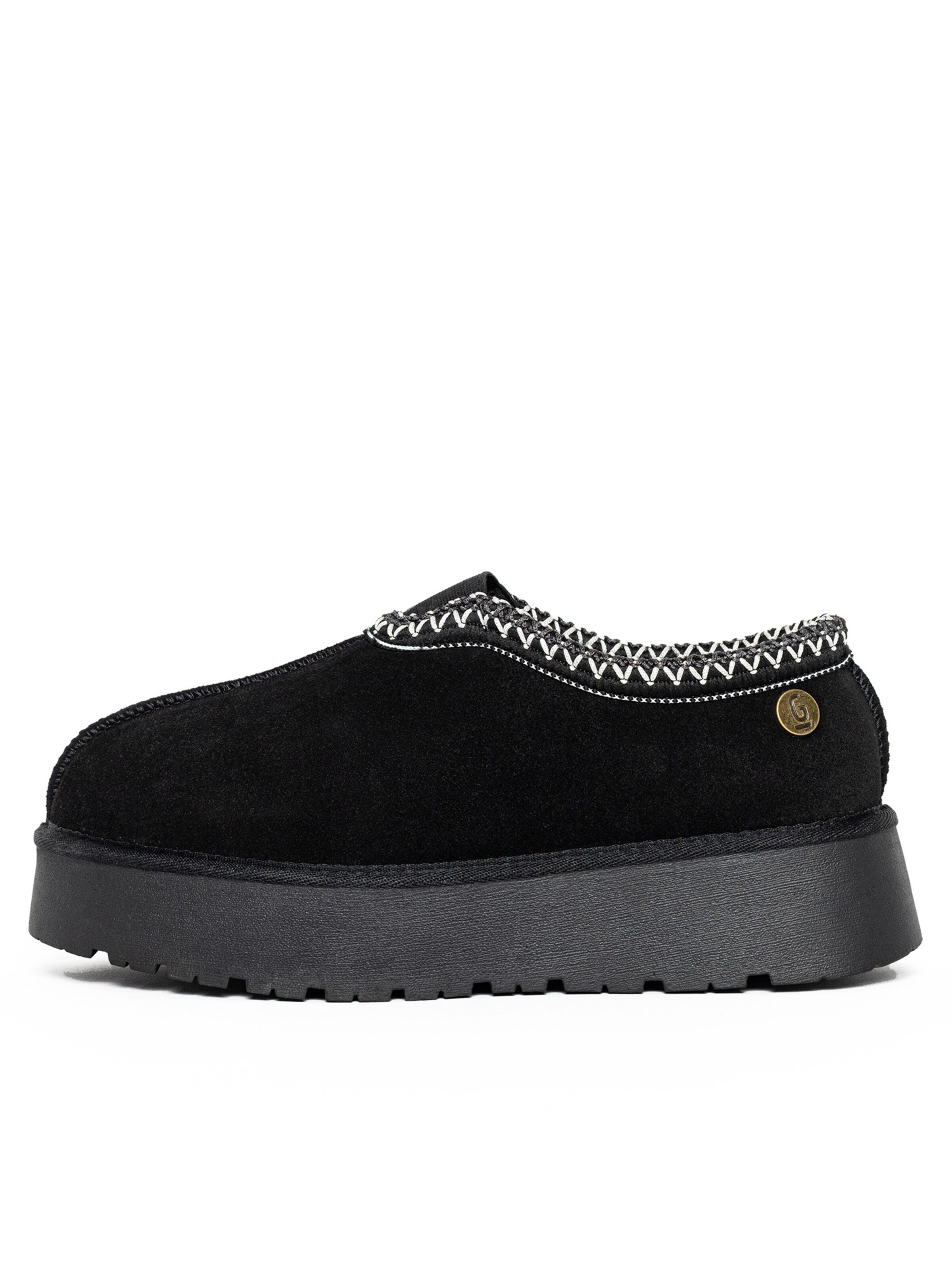 Gooce Боти в черно: отпред