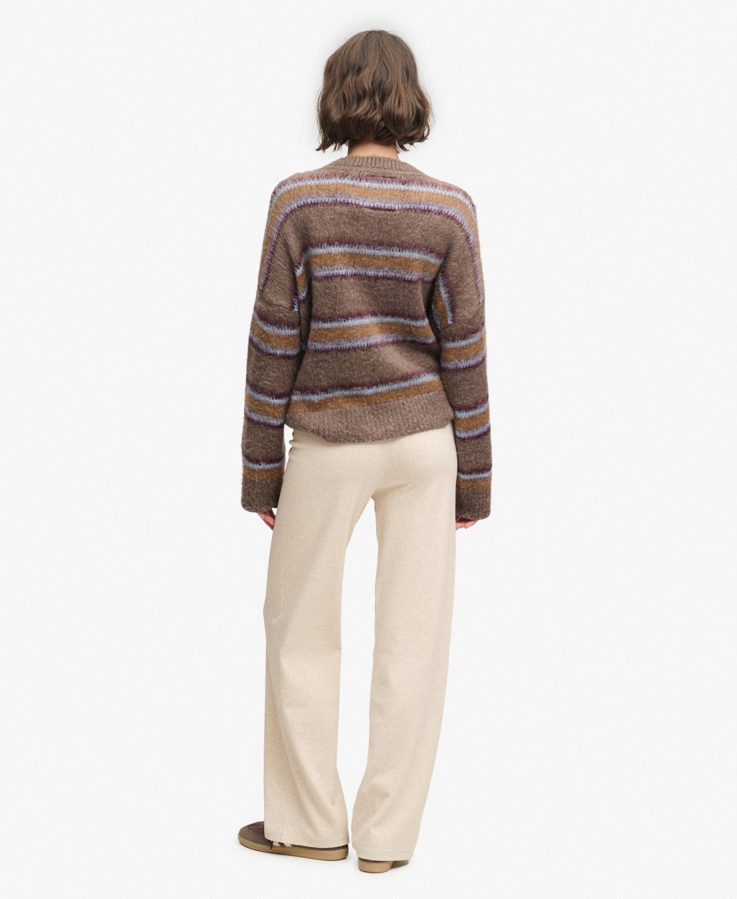 Superdry & Co Wide Leg Jogginghose in Beige