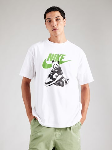 Nike Sportswear Shirt in White: front