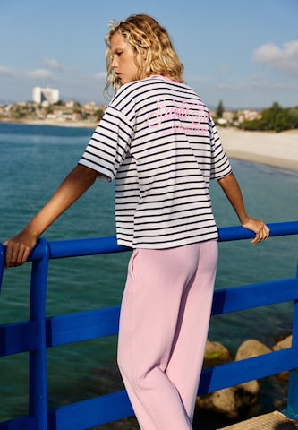 T-shirt Pull&Bear en bleu : devant