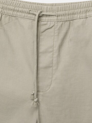 Pull&Bear Loose fit Trousers in Green