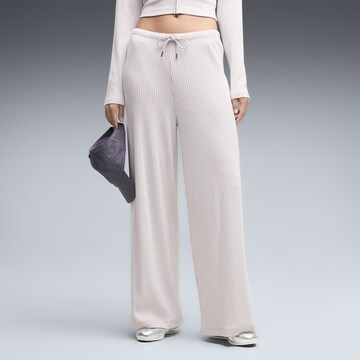 PUMA Wide leg Broek 'Essentials' in Roze: voorkant
