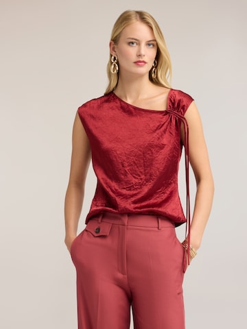 MOTIVI - Blusa en rojo