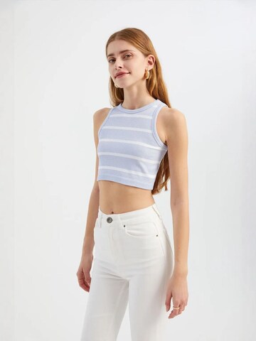 Hiccup Top in Lila