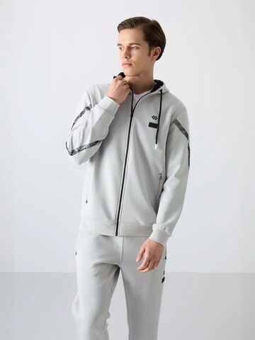 Tommy Life - Fato de jogging em cinzento