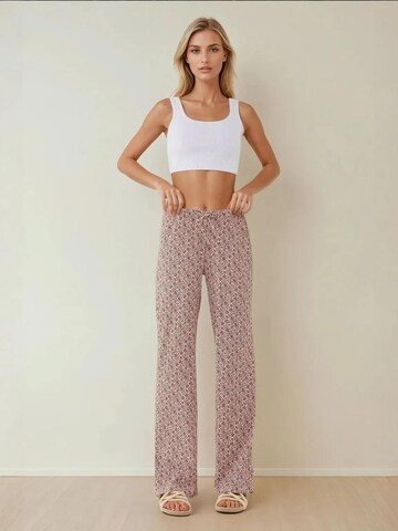 Hiccup - Regular Calças em rosa